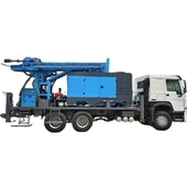 Borehullsboringsmaskin lastebil